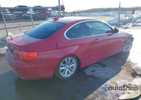 2011 BMW 3 Series 328I z USA, uszkodzony, nr VIN WBAKE3C57BE557154